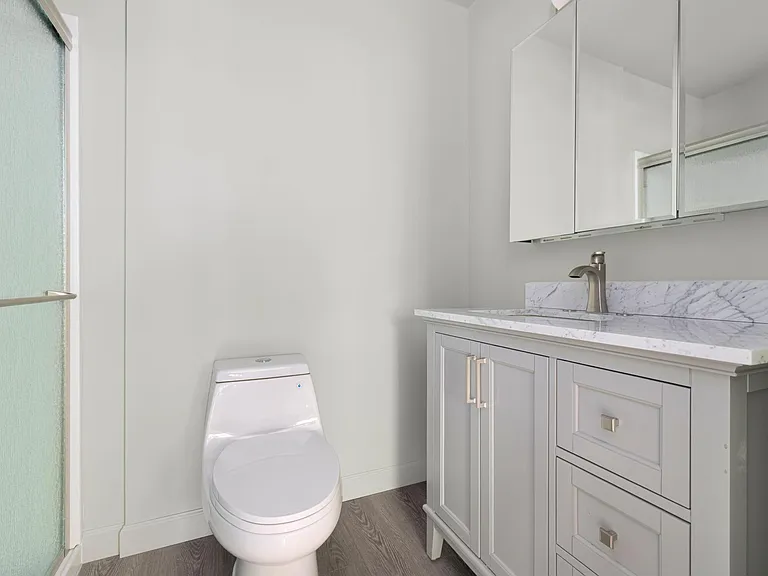 2209 King College Rd — Photo 14