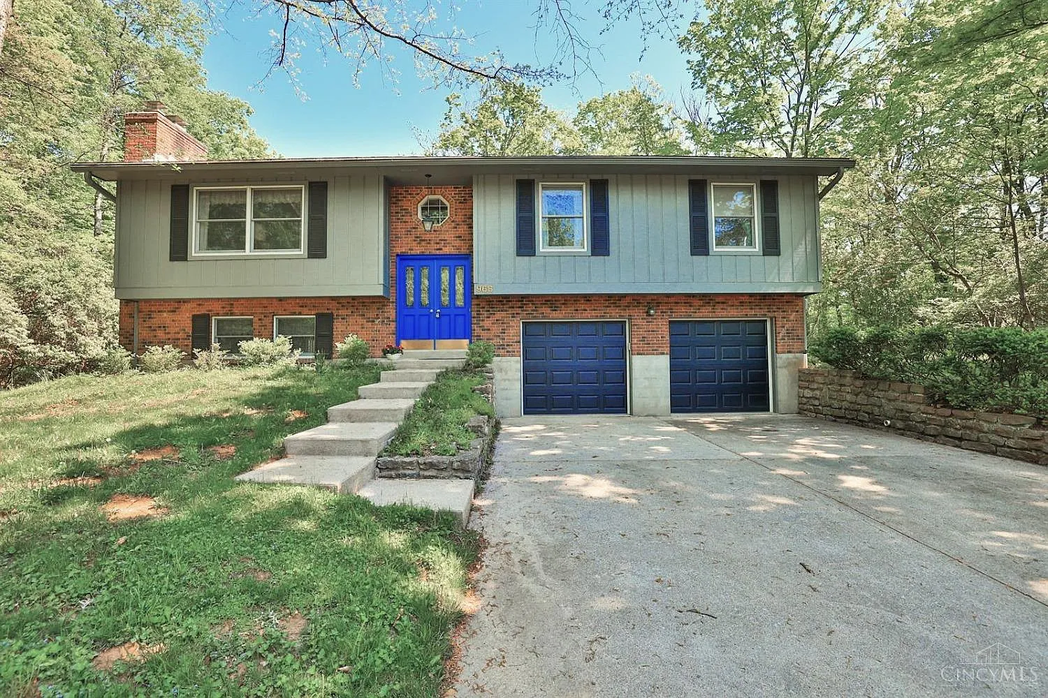 968 Hollow Creek Dr photo 1