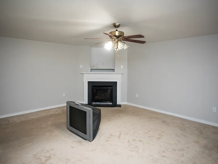 2918 Littlebury Dr — Photo 13
