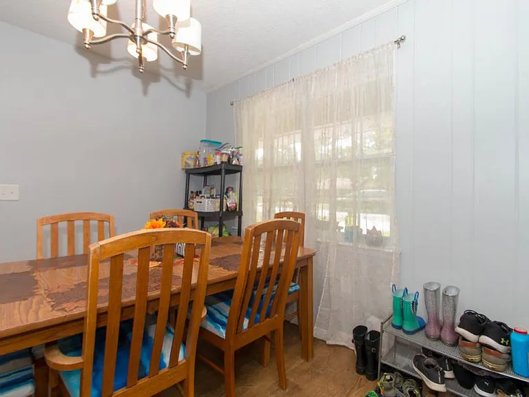 122 Briarwood Dr — Photo 21