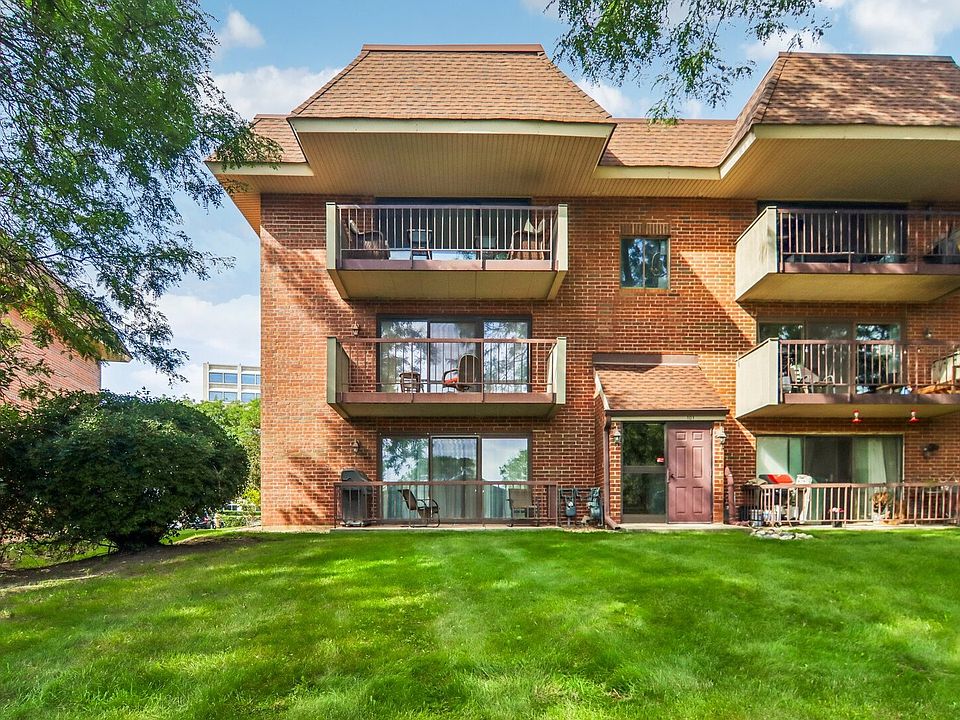 1st image of 101 E Janata Blvd APT 3B