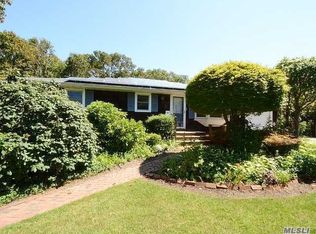12 Eatondale Ave, Blue Point, NY 11715