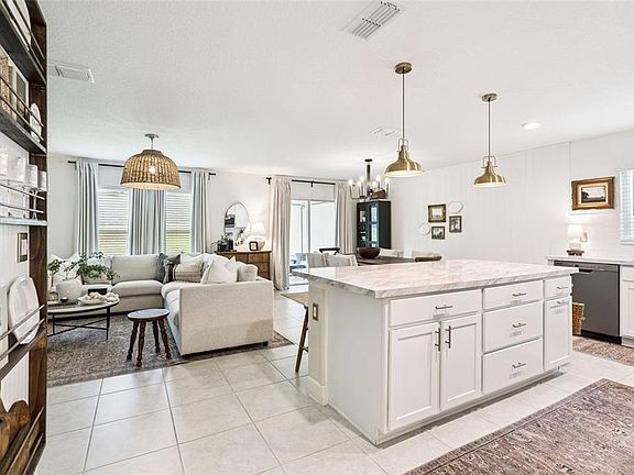 2nd image of 1657 WILSON PRAIRIE CIRCLE