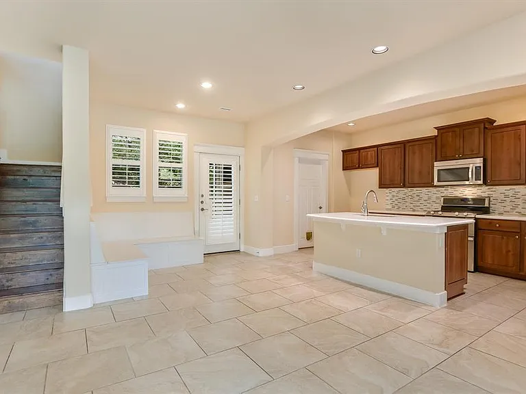 10908 Railway Ln #76 — Photo 6