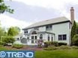 5 Fairview Ter, Lawrence Township, NJ 08648