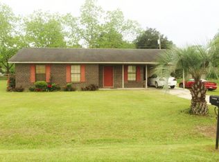 126 Cecil Cir, Fitzgerald, GA 31750