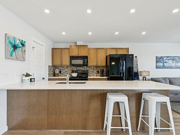 5th image of 231 Kingsbridge Rd SE