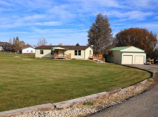 70 Sherri View Dr, Sheridan, WY 82801
