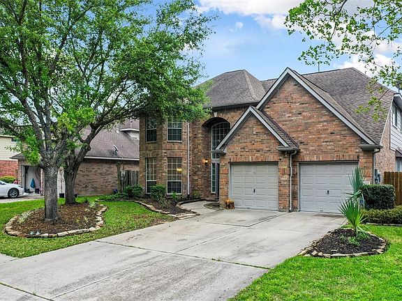 2nd image of 14015 Julington Ln