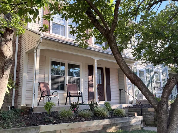 11021 Tower Pl, Manassas, VA 20109
