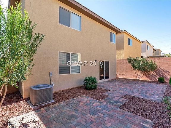 3rd image of 10642 Mount Blackburn Ave