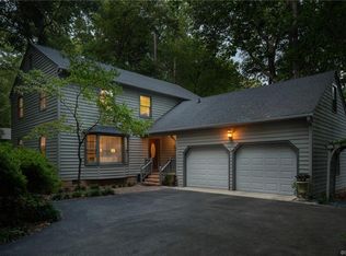 13818 Winterberry Rdg, Midlothian, VA 23112