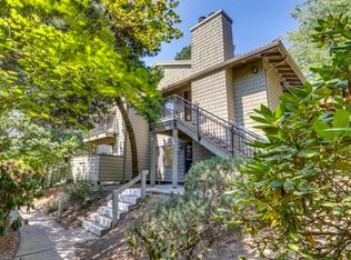 54 Galen Rd, Lake Oswego, OR 97035