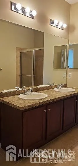 725 Timberlake Dr — Photo 22