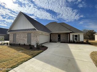 110 Waverly Dr, Florence, MS 39073
