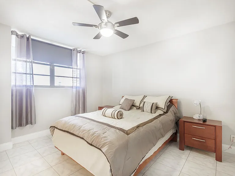 3801 S Ocean Dr #10S — Photo 13
