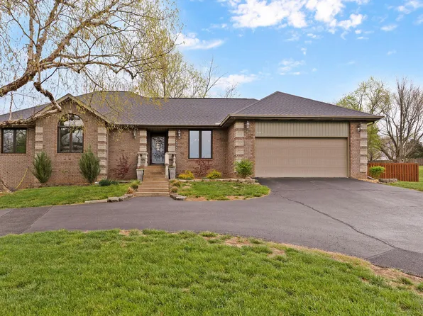 2046 N Belmont Court, Nixa, MO 65714