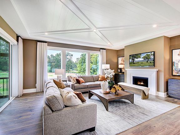 2nd image of 2086 Kelsey Ct