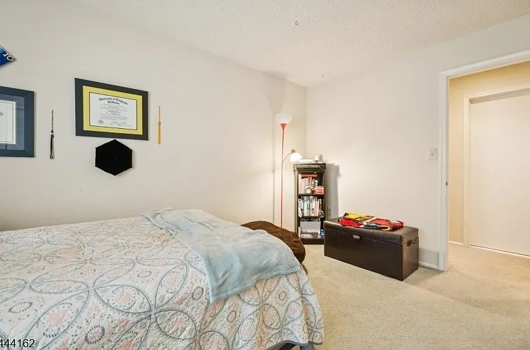 269 English Pl — Photo 12
