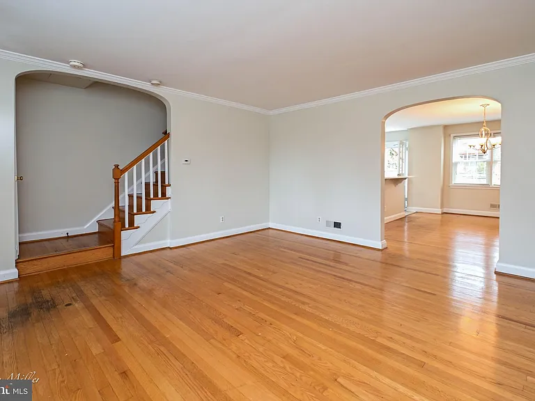127 Stanmore Rd — Photo 6