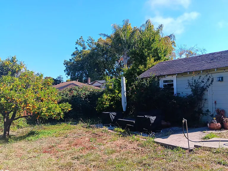 6112 Orchard Ave — Photo 33