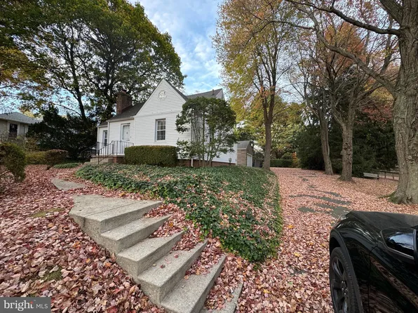 213 W Rose Valley Rd, Wallingford, PA 19086