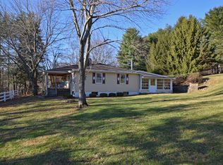 12 Bunnvale Rd, Califon, NJ 07830