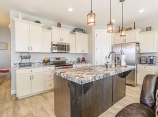 325 N Red Stone Rd UNIT 173, Washington, UT 84780