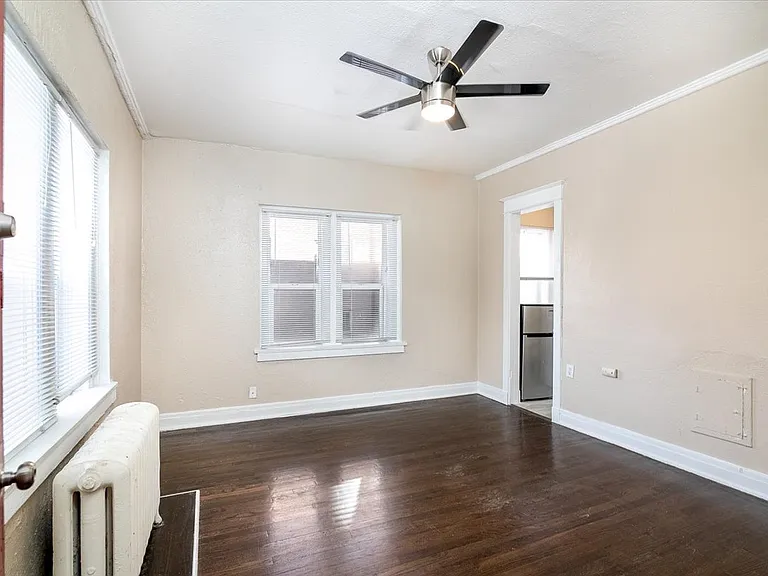 1235 Washington St — Photo 5