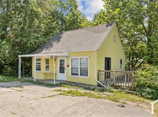 2812 Martin Luther King Jr Dr, Peoria, IL 61604