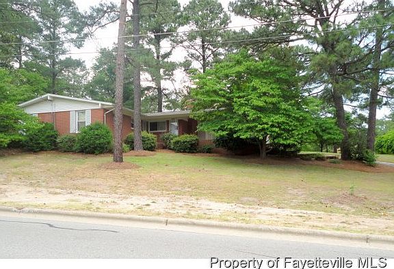 2nd image of 642 Country Club Dr