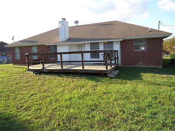 2nd image of 213 Marie Ct