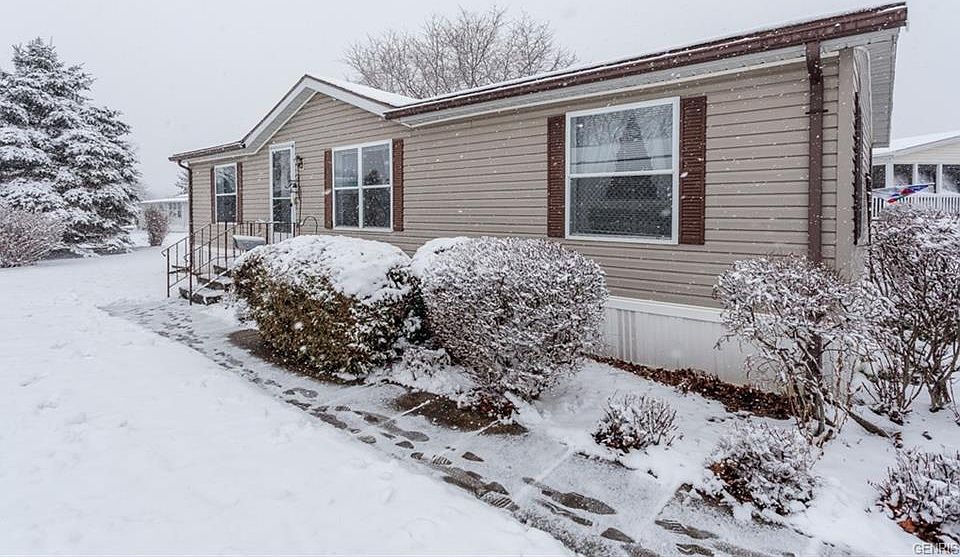 1st image of 6423 Roberts Dr