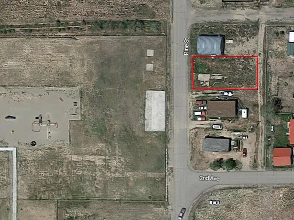 19 & 20 Pine St, La Barge, WY 83123