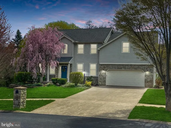 140 Lois Ln, State College, PA 16801