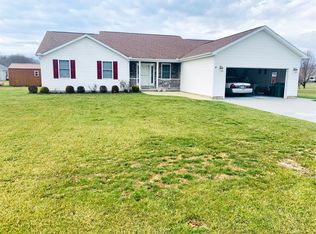 110 Winterberry Rd, Mount Orab, OH 45154