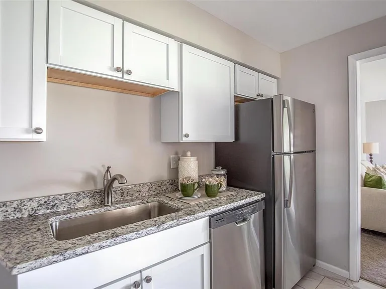 130 Saint Maurice Ln — Photo 8
