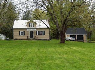 580 Winspear Rd, Elma, NY 14059
