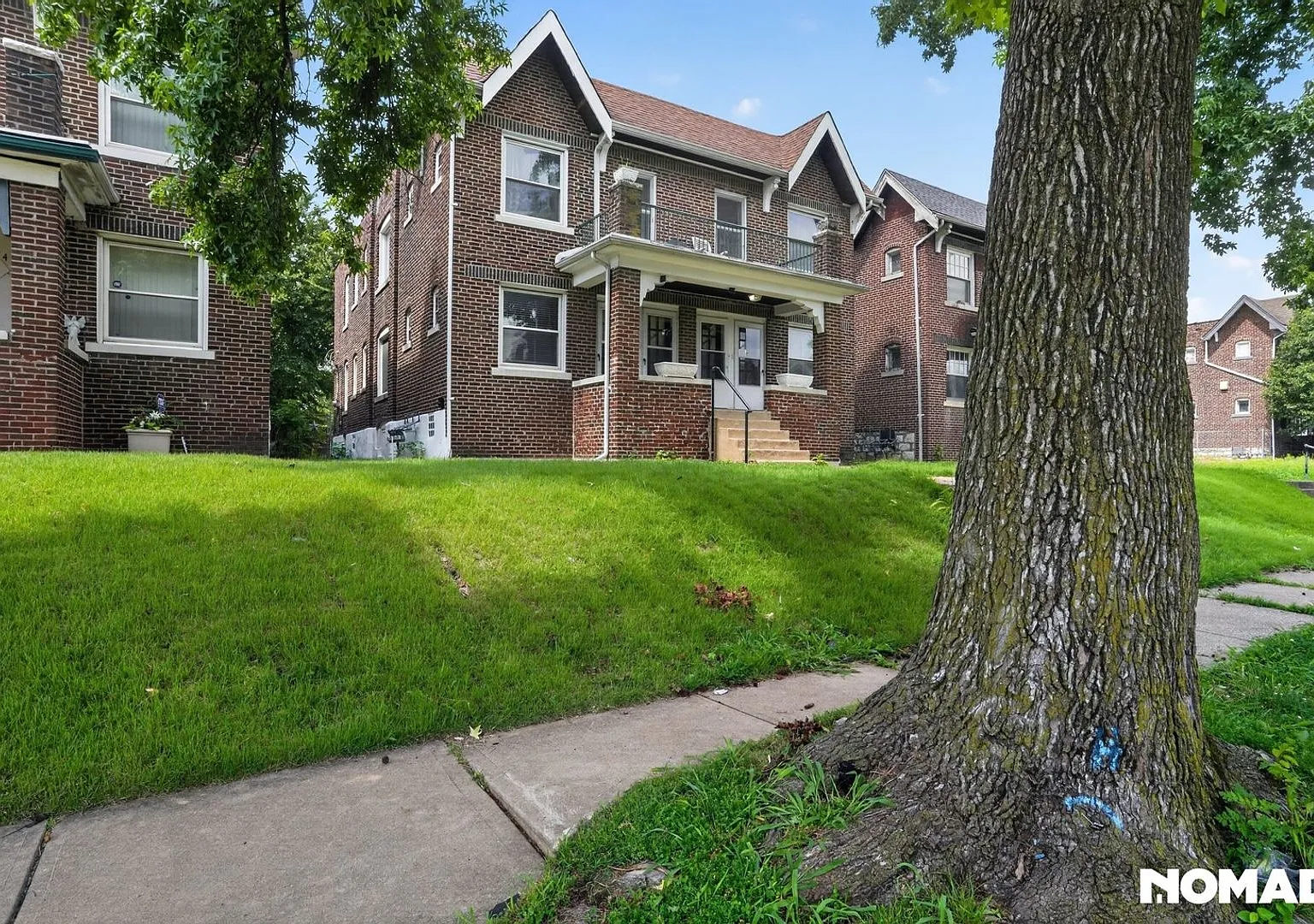 Spacious 1BR Condo in Saint Louis — Photo 3