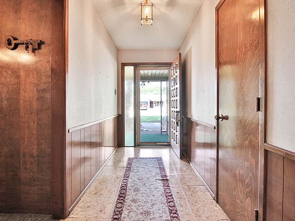 4th image of 4409 55th St