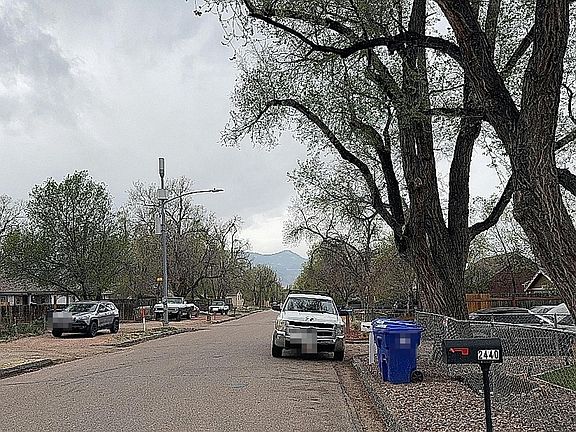 5th image of 2440 E Saint Vrain St