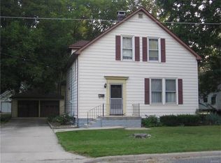 649 N 9th St, Breese, IL 62230