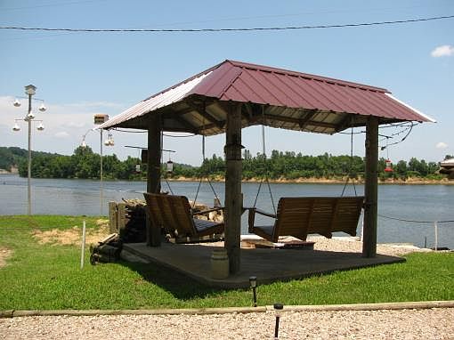 5th image of 3360 Coffee Landing Rd
