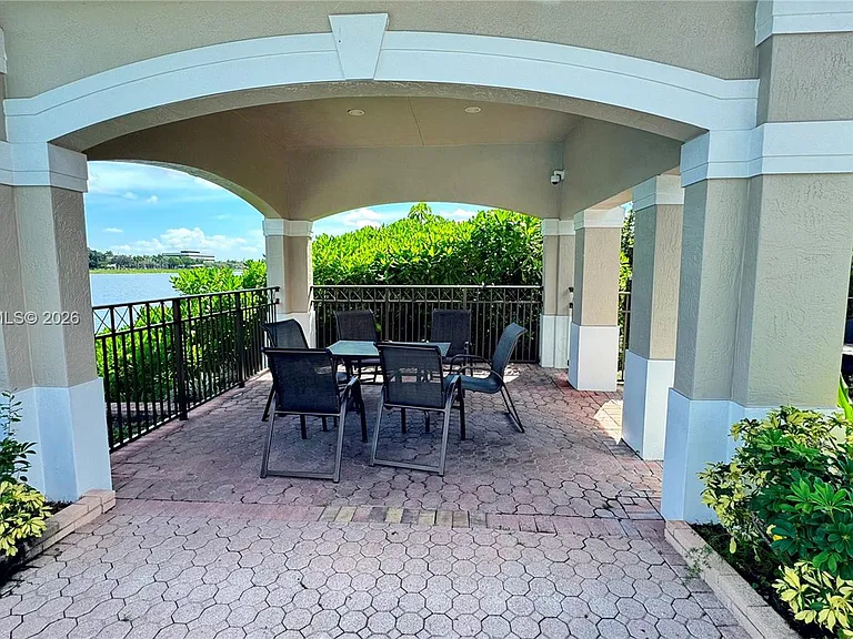 8337 NW 142nd St — Photo 38