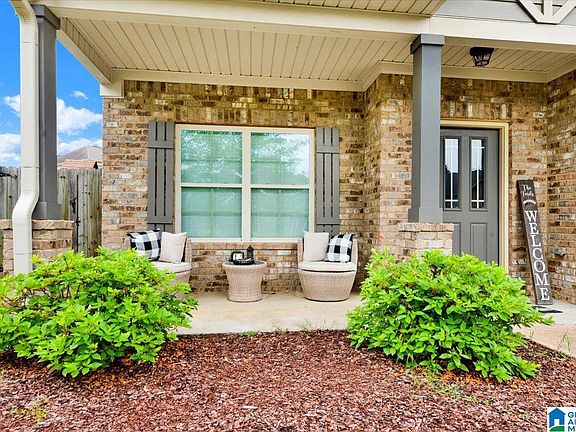 3rd image of 5146 Meadowcreek Ct