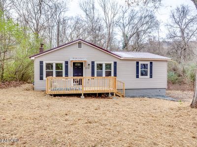 210 Woods Chapel Rd, Harriman, TN, 37748