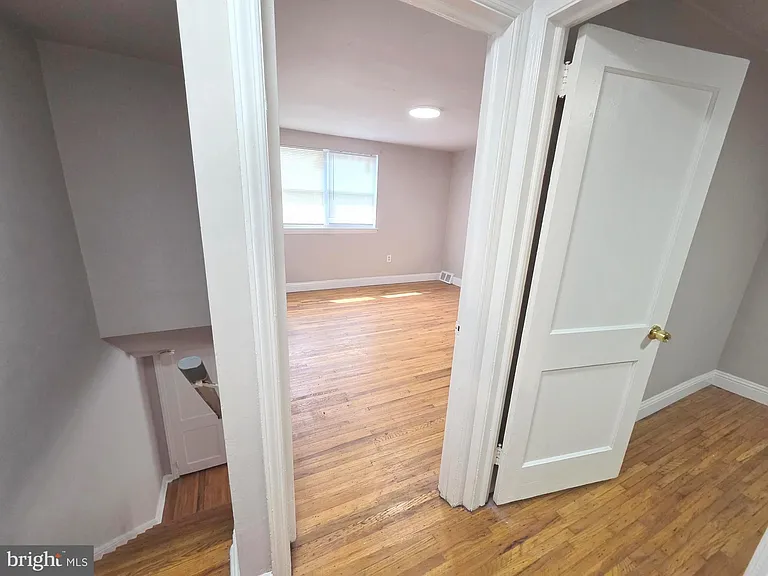 6653 Perry Ave — Photo 14