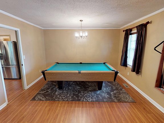 4th image of 307 Antler Dr