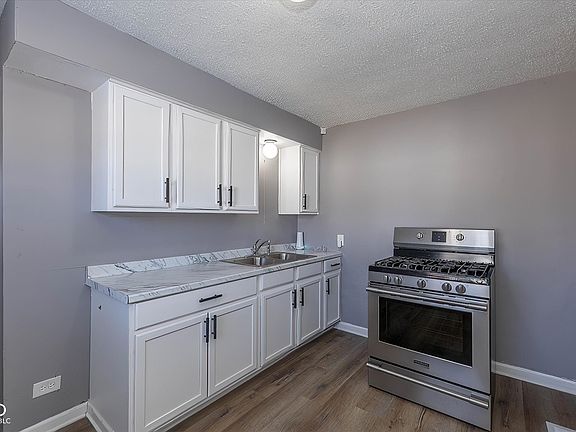 5th image of 1148 Medford Ave