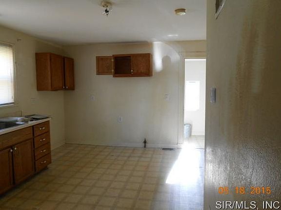 3rd image of 2531 N 36th St